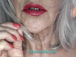 Matureblonde