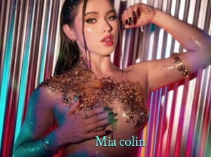 Mia_colin