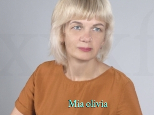 Mia_olivia