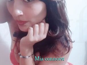 Mia_connorst