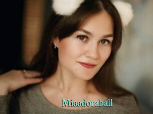 Miaadoraball