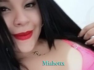Miahottx