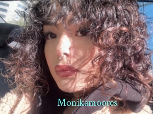 Monikamoores
