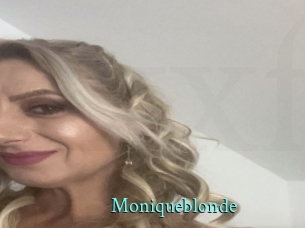 Moniqueblonde