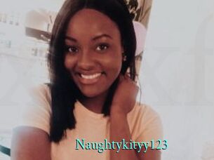 Naughtykityy123