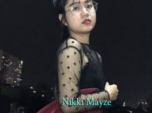 Nikki_Mayze