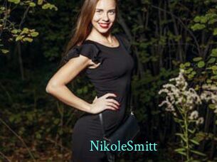 NikoleSmitt