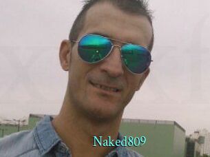 Naked809