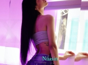 Niiasin