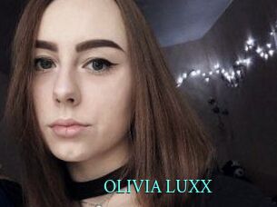 OLIVIA_LUXX