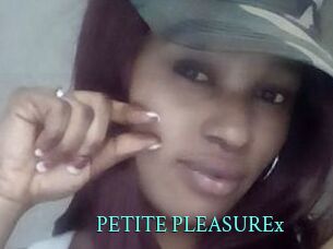 PETITE_PLEASUREx