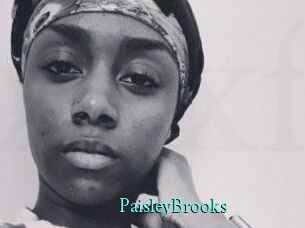 Paisley_Brooks