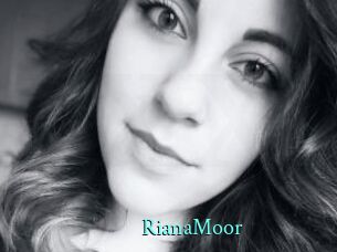 RianaMoor