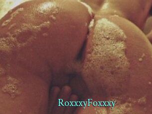 RoxxxyFoxxxy