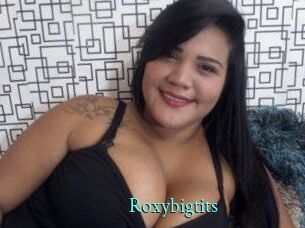 Roxybigtits