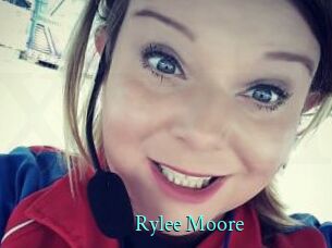 Rylee_Moore