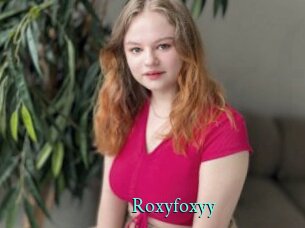 Roxyfoxyy