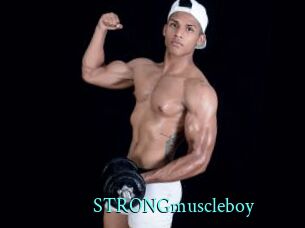 STRONGmuscleboy