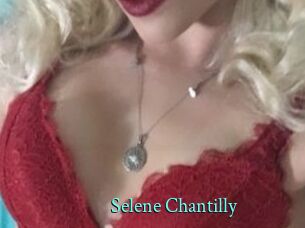 Selene_Chantilly