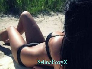 SelinaFoxyX