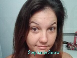 Stephanie_Snow