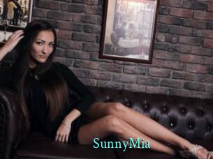 SunnyMia