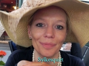 sylkesquirt xxx Fantasy Land
