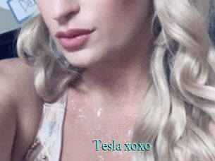Tesla_xoxo