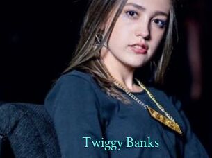 Twiggy_Banks