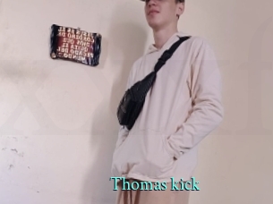 Thomas_kick