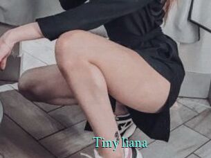Tiny_liana