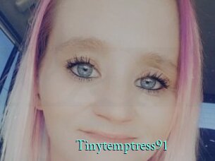 Tinytemptress91