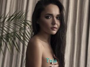 Tnia