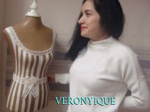 VERONYIQUE
