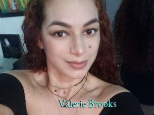 Valerie_Brooks