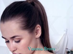 Vanessa_Brons