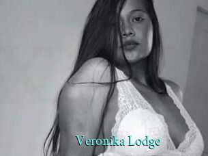Veronika_Lodge