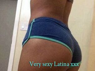 Very_sexy_Latina_xxx