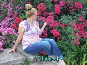 WhiteLadyy