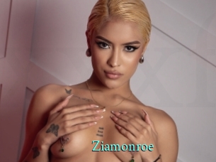 ziamonroe xxx Fantasy Land
